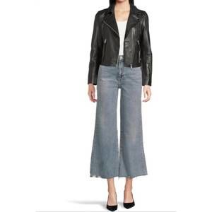 NEW 7 FOR ALL MANKIND ultra high rise cropped jo jeans in walk